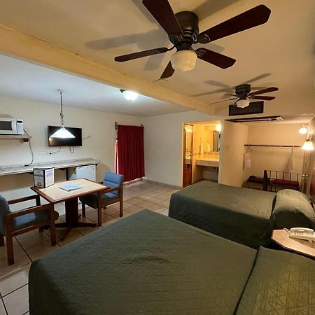 Hotel Suites Kino Hermosillo Buitenkant foto