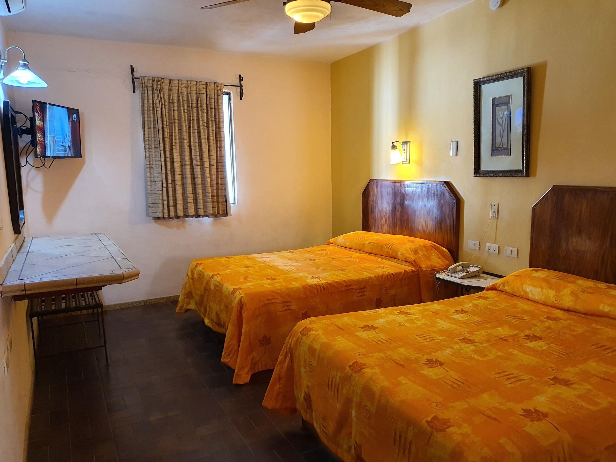 Hotel Suites Kino Hermosillo Buitenkant foto