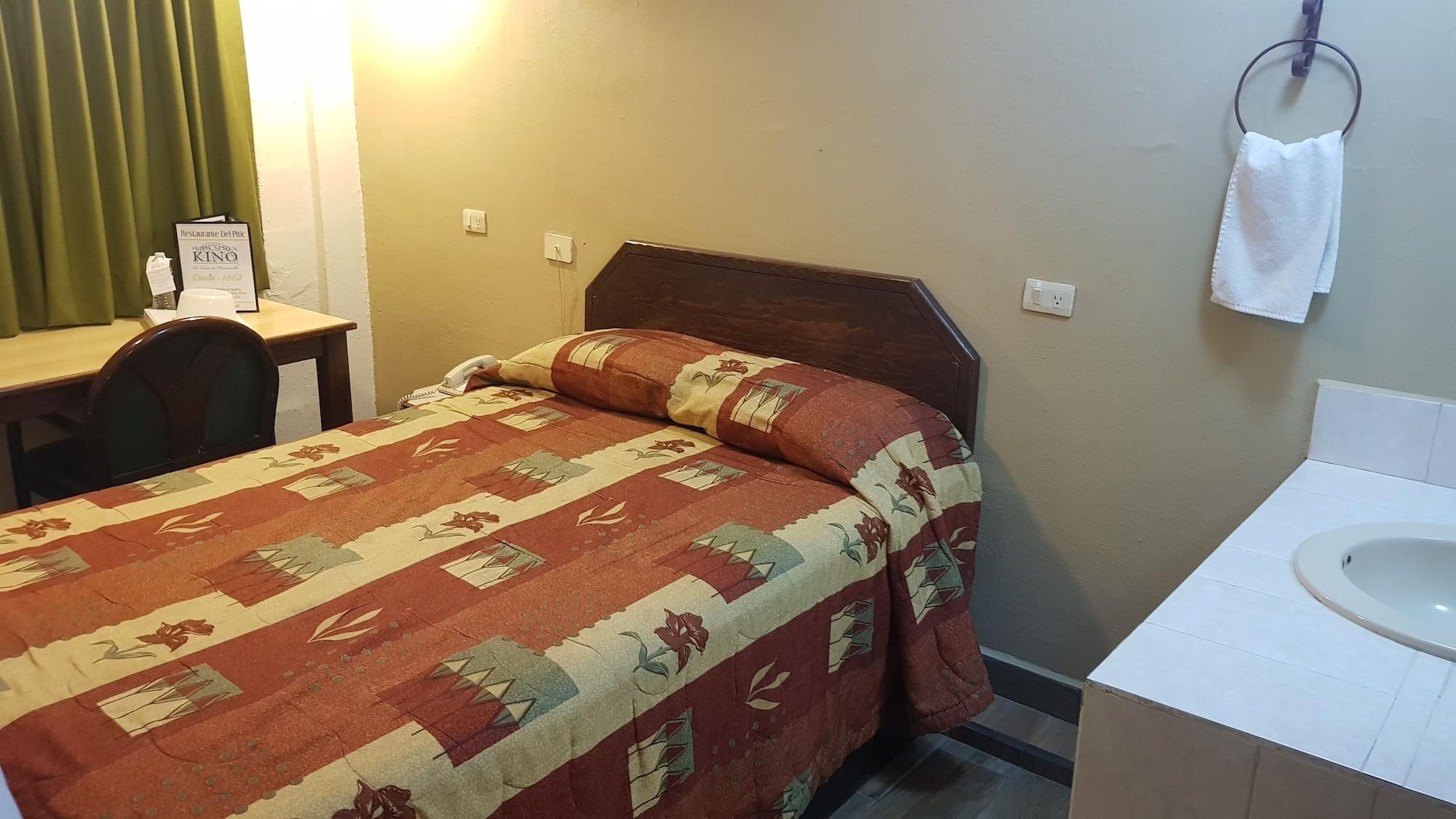Hotel Suites Kino Hermosillo Buitenkant foto