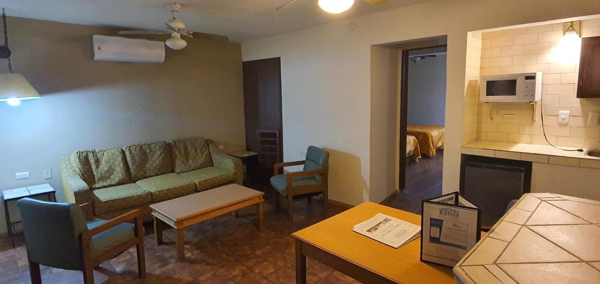 Hotel Suites Kino Hermosillo Buitenkant foto