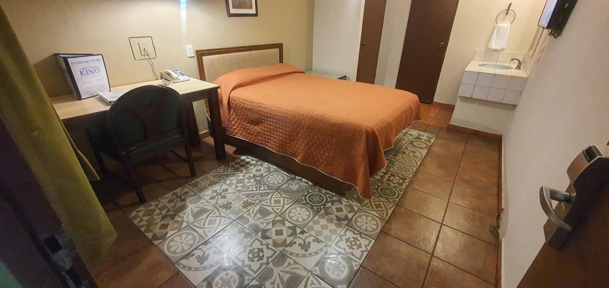 Hotel Suites Kino Hermosillo Buitenkant foto